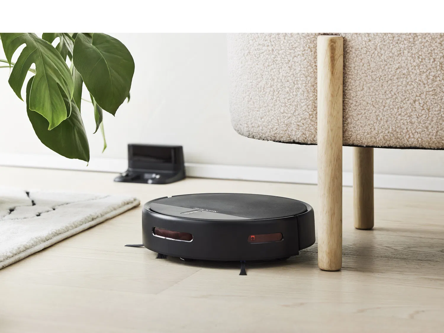 Nordic Sense Robotstøvsuger med ladestation